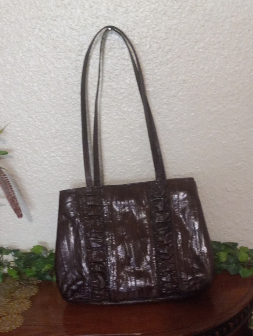 SUNCO   Geuine EEL Skin  Vintage Handbag